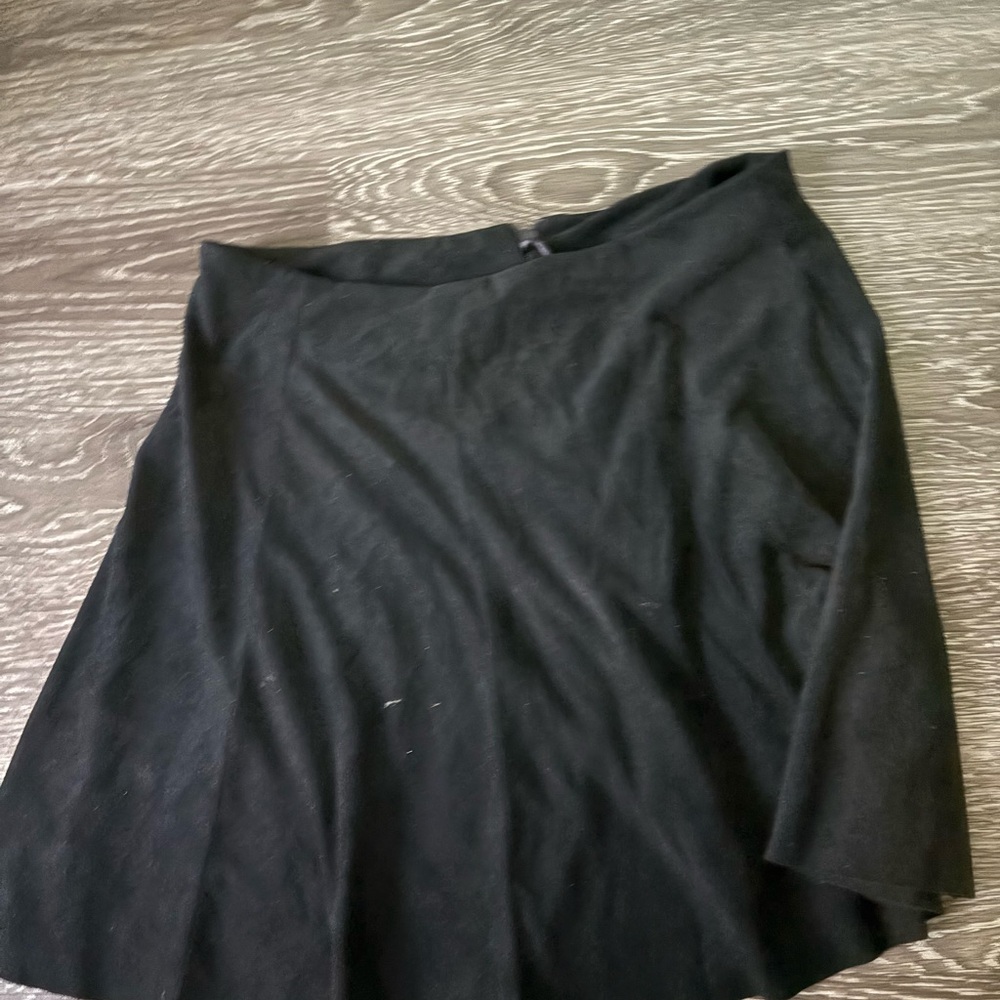 BB Dakota Soft Velvet Elegant Black Women's Skirt